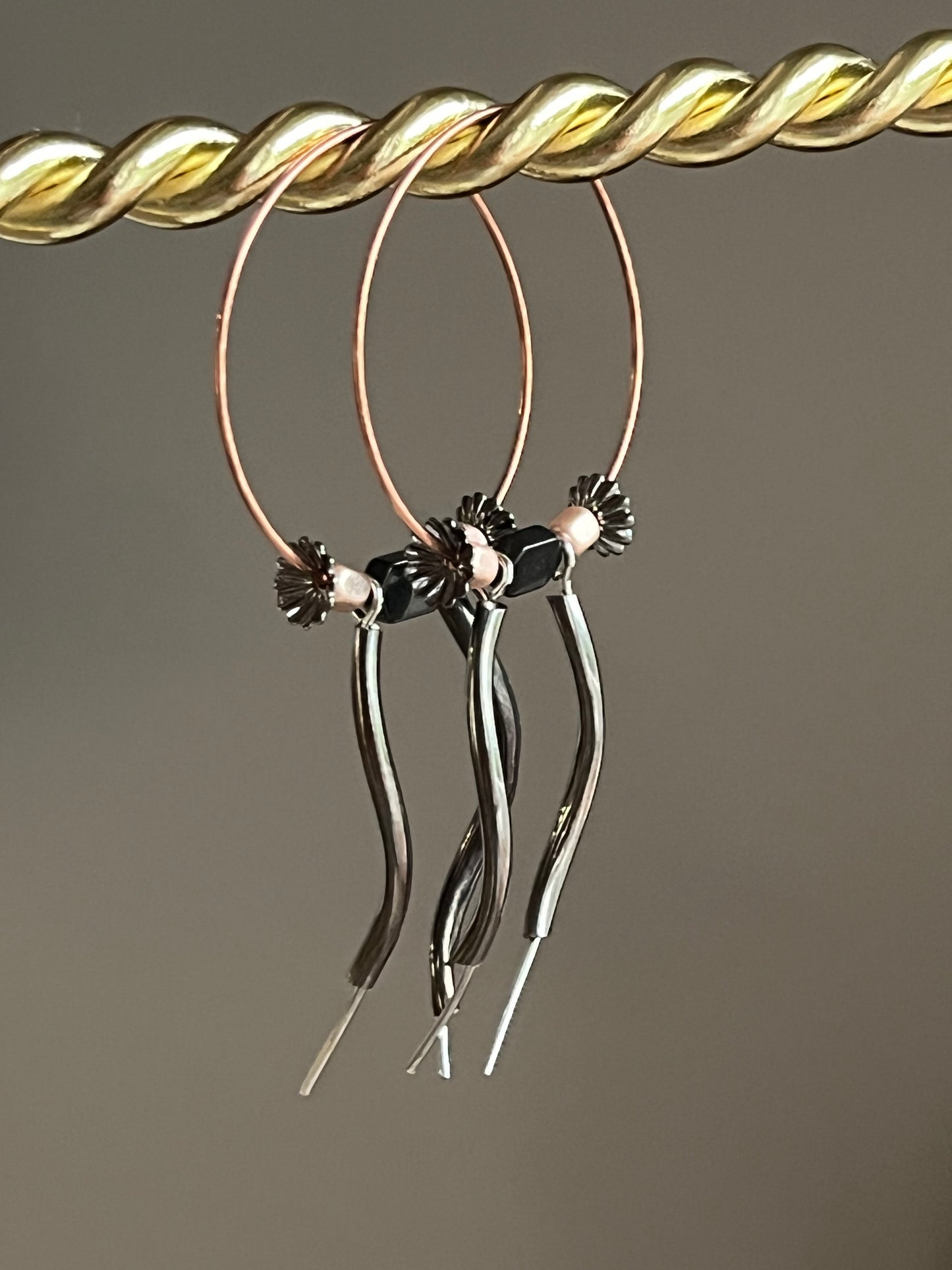 HEMATITE “STAR DANCER” (ACP) | Earrings