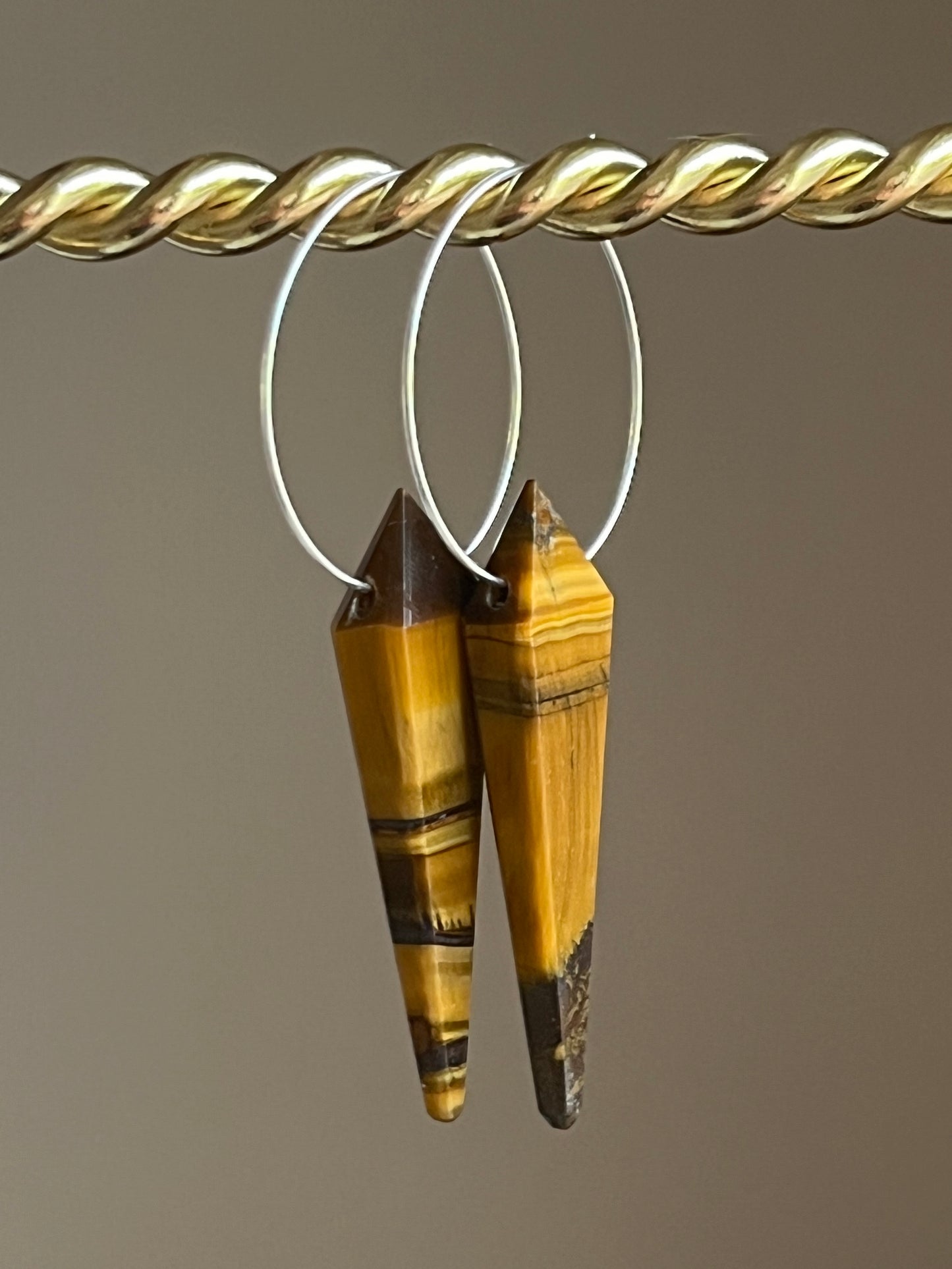 TIGERS EYE KITE (SP)| GEMSTONE CRYSTAL Earrings