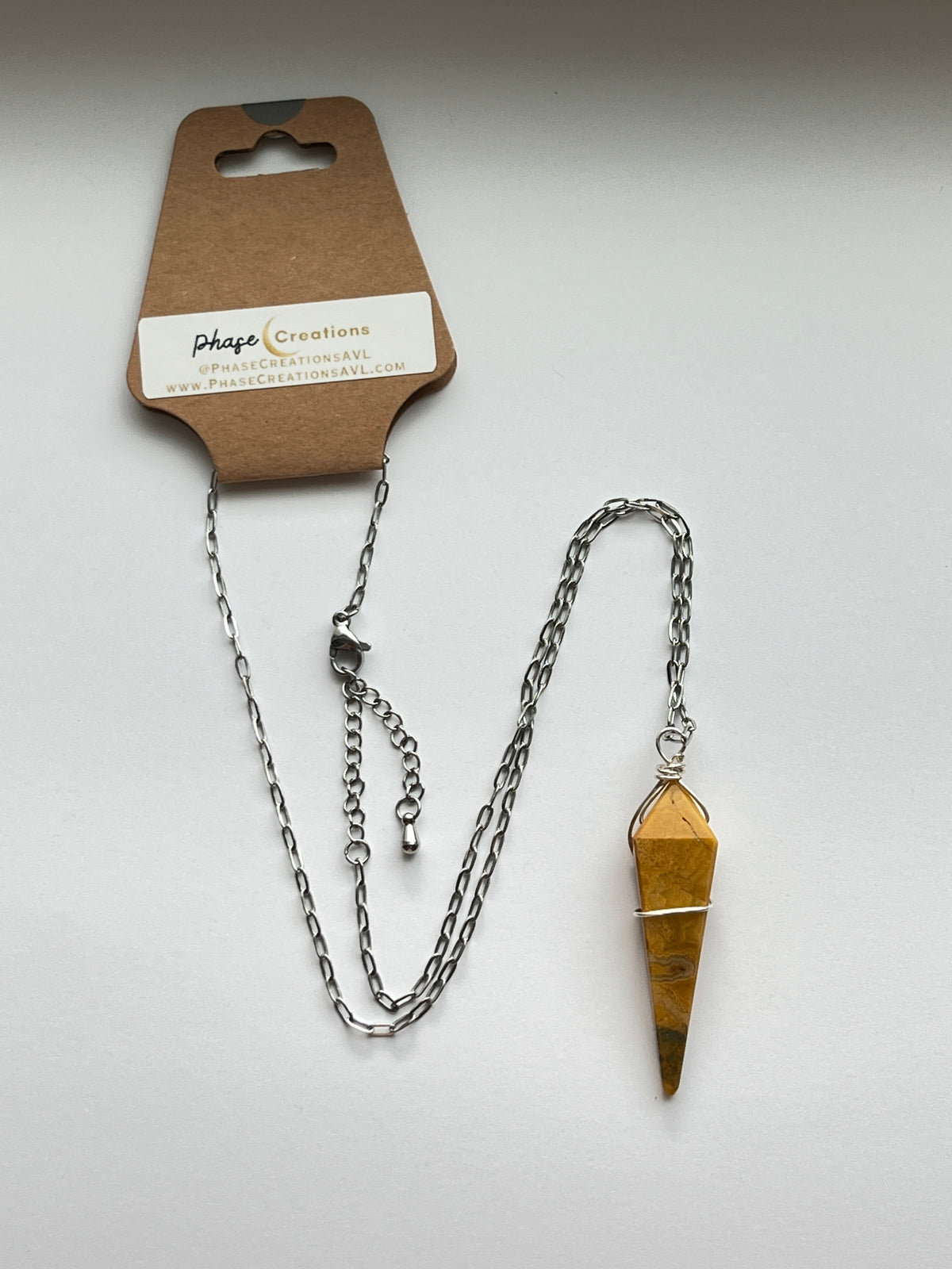 WIRE-WRAPPED CRAZY LACE AGATE KITE | Gemstone Crystal Necklace