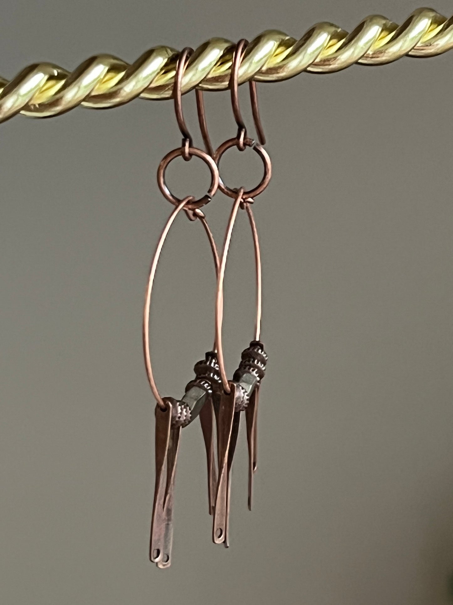 HEMATITE + METAL | Earrings