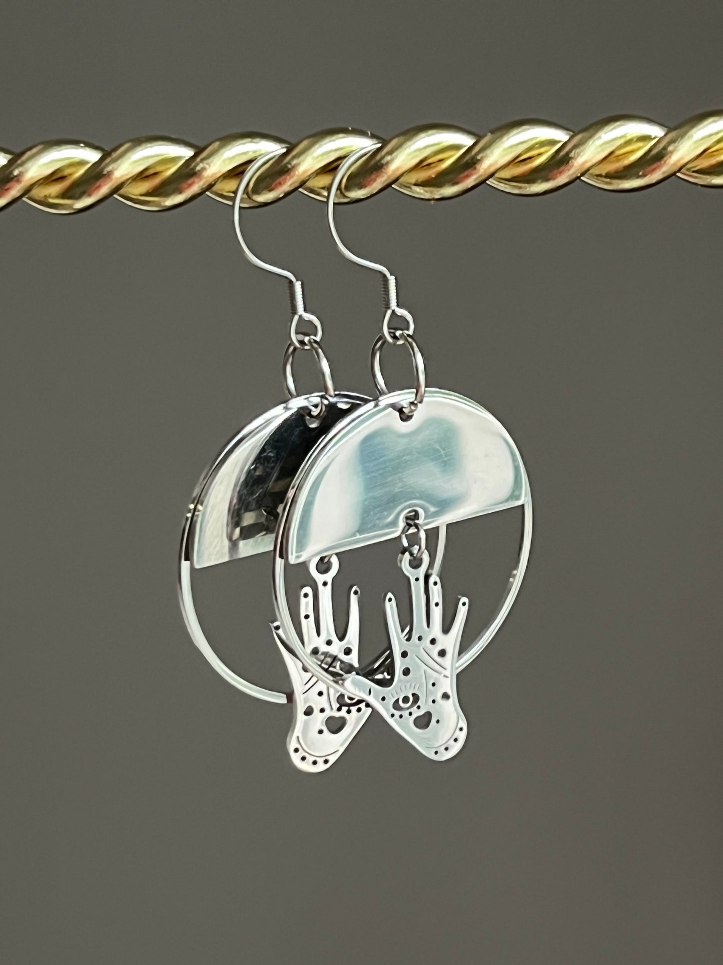 MYSTIC HAND DANGLES (SS)| Earrings