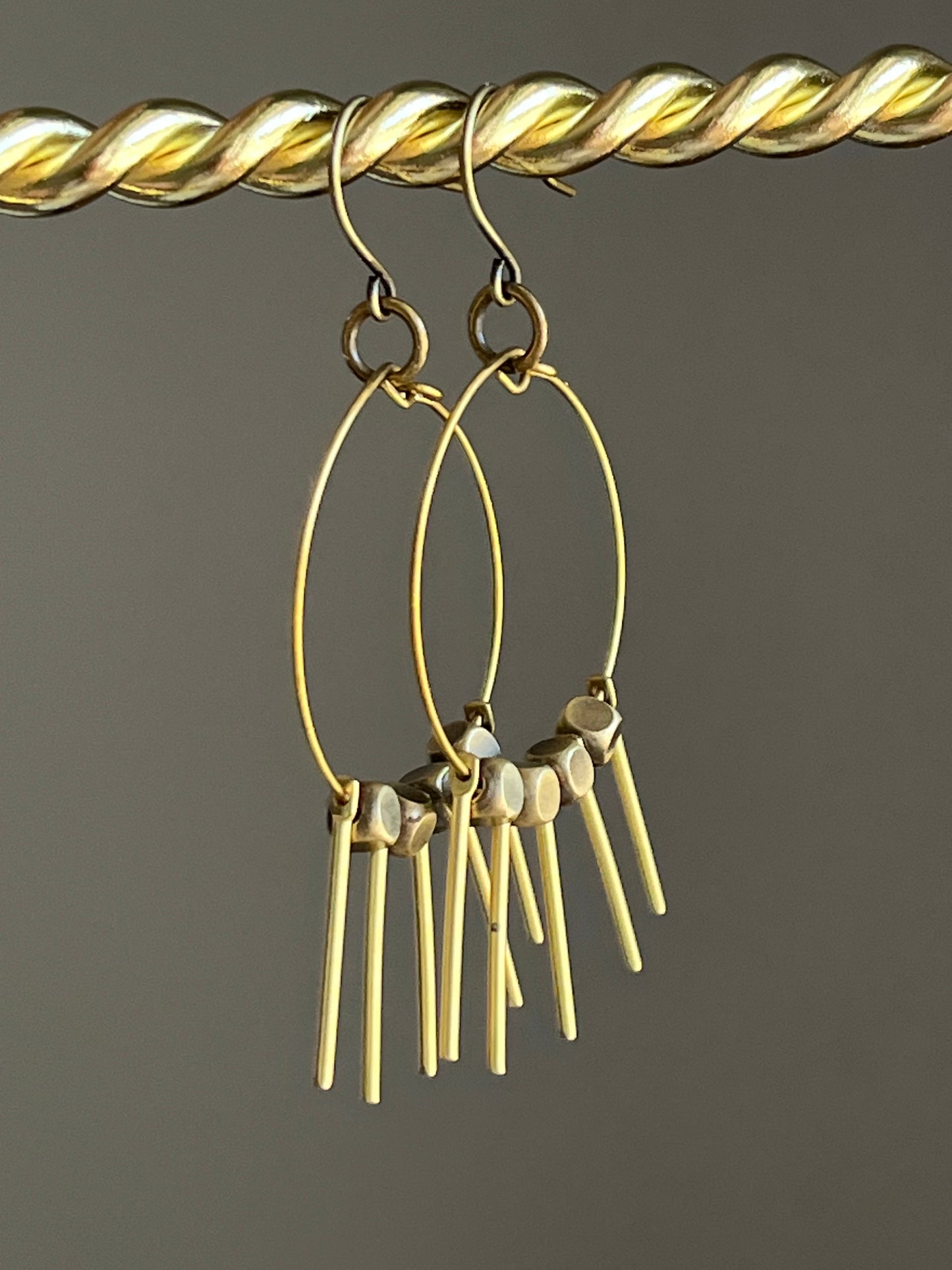 WISPY CUBES | Earrings