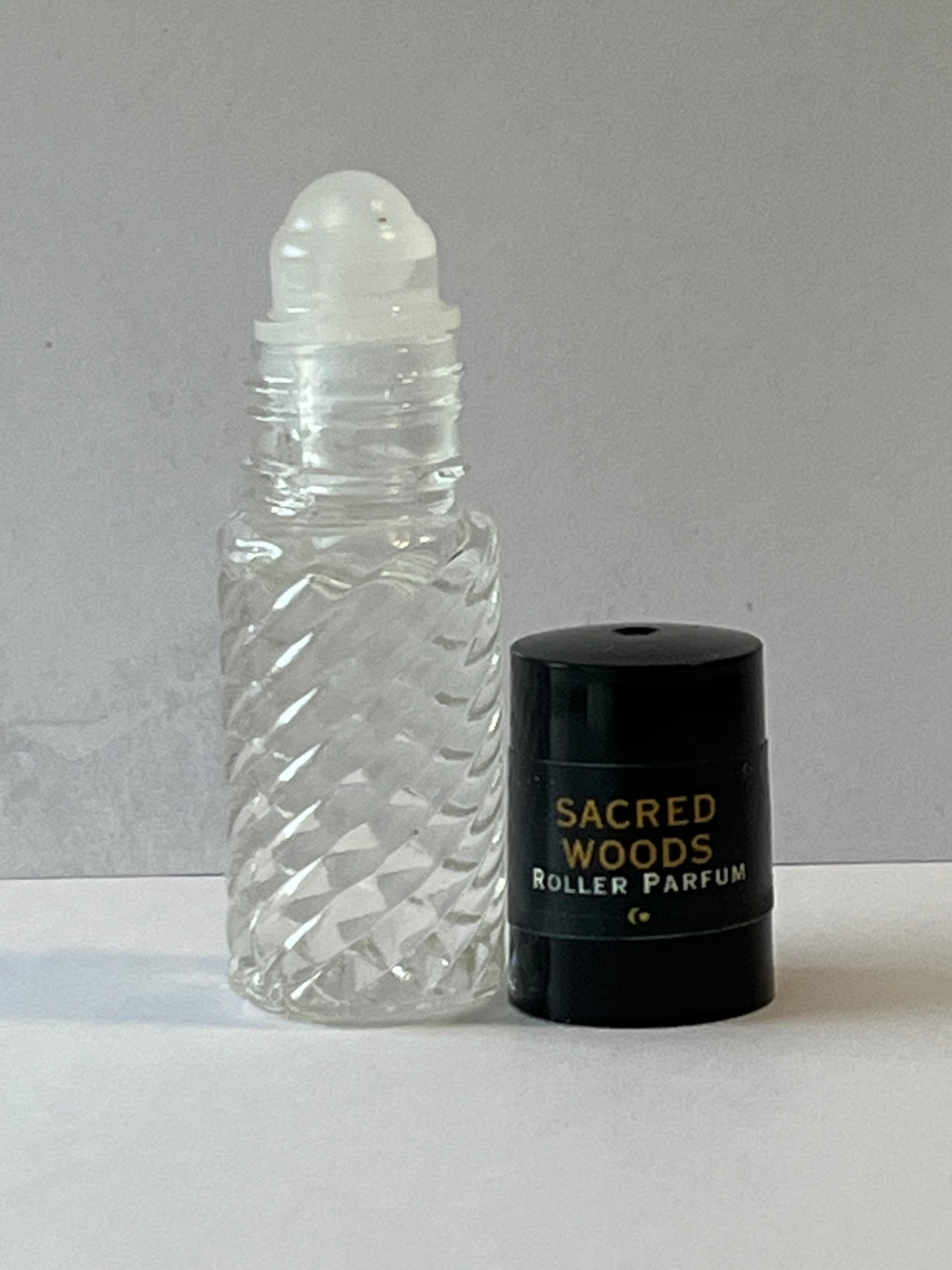 SACRED WOODS | Rollerball Parfum | Fine Fragrance Oil Blend