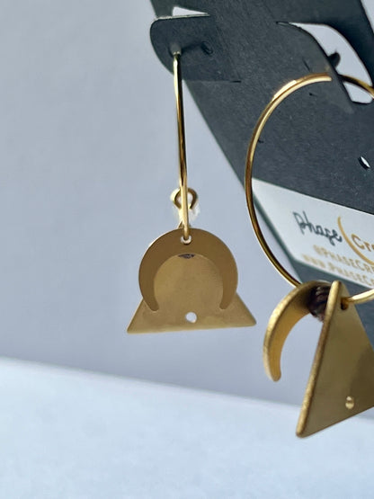 CRESCENT MOON MOUNTAIN MINI HOOPS (GP)| Earrings