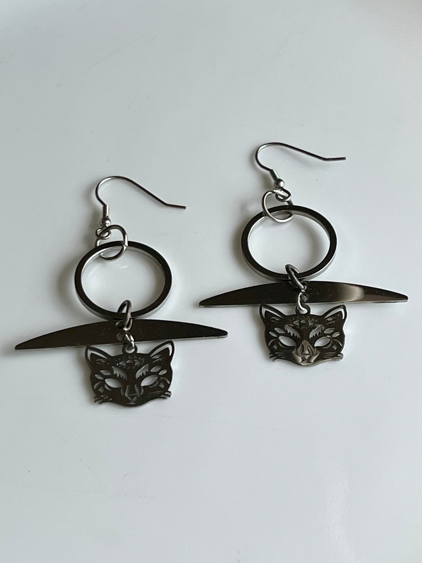 MYSTIC CAT DANGLES (SS)| Earrings