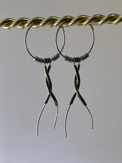 HEMATITE “STAR DANCER” (SS) | Earrings