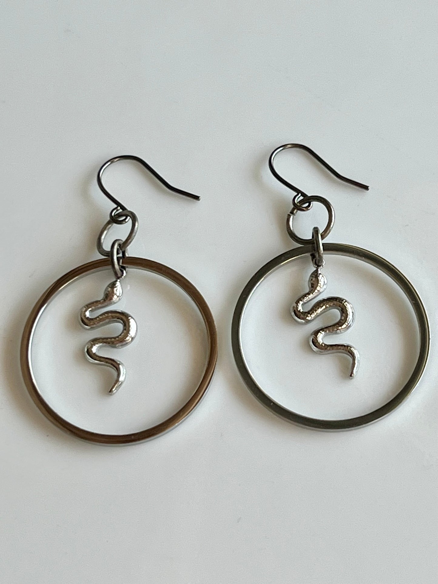 DAINTY SERPENTINE HOOP-DANGLES (SS) | Earrings
