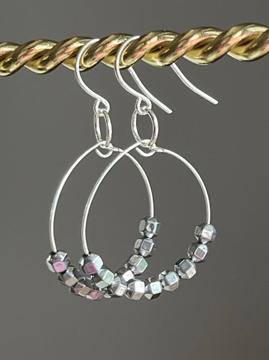 SILVER HEMATITE HOOP-DANGLE | Earrings