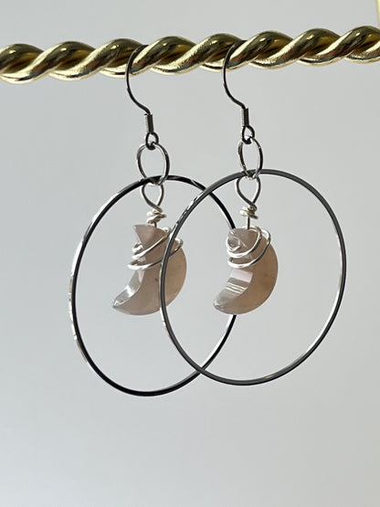 “BABY HANG THE MOON” WIRE-WRAPPED PEACH MOONSTONE CRESCENT HOOP-DANGLES (SS) | Gemstone Earrings