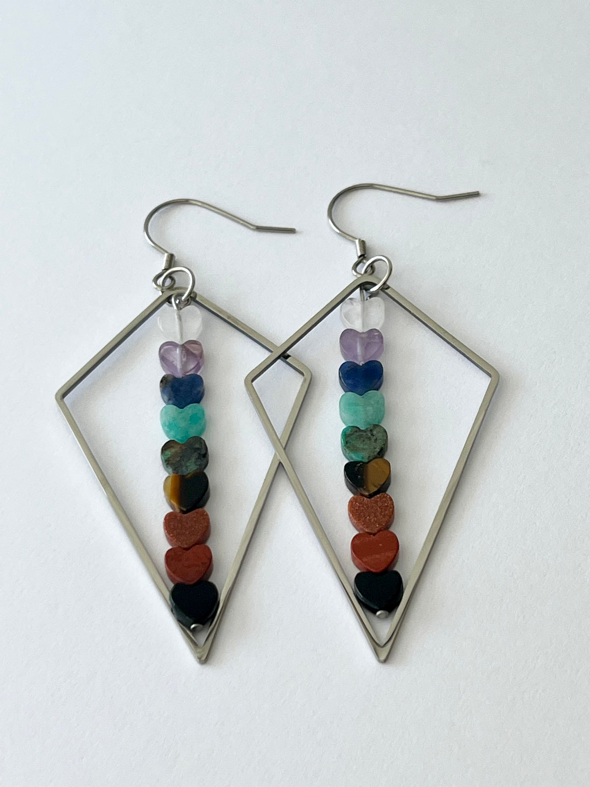 CHAKRA MINI HEART KITE DANGLES (SS) | Gemstone Earrings