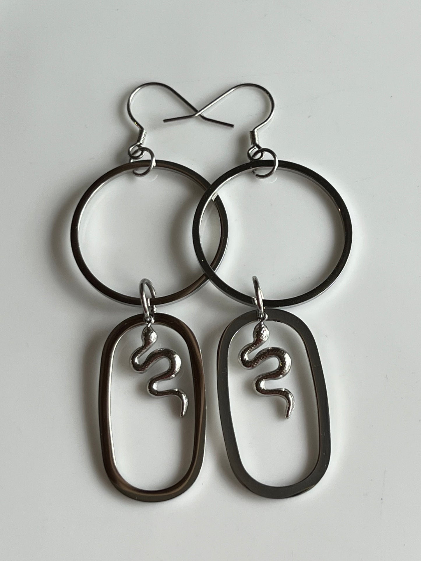 DAINTY SERPENTINE HOOP-DANGLES (SS)| Earrings