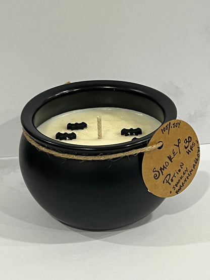 HALLOWEEN CANDLE : SMOKEY POTION ~ Smokey Marshmallow | Hand-poured Premium Soy Candle